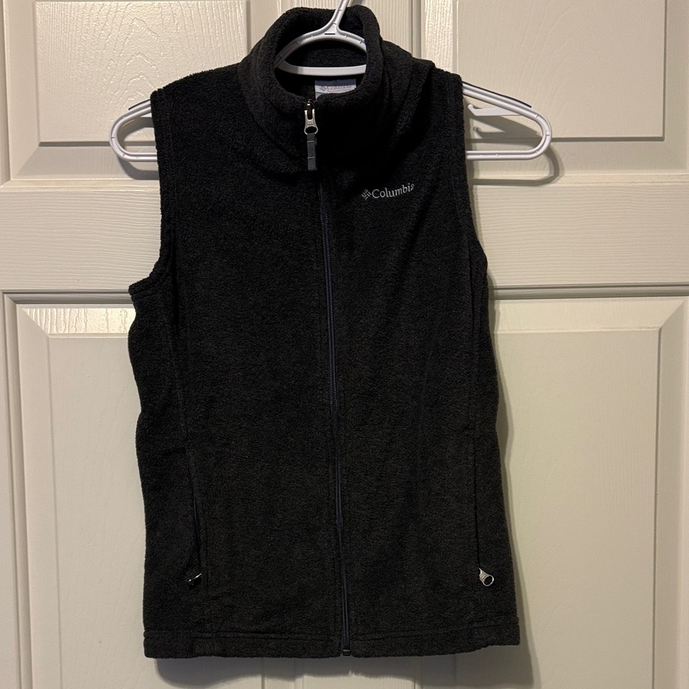 Columbia Charcoal Fleece Vest medium